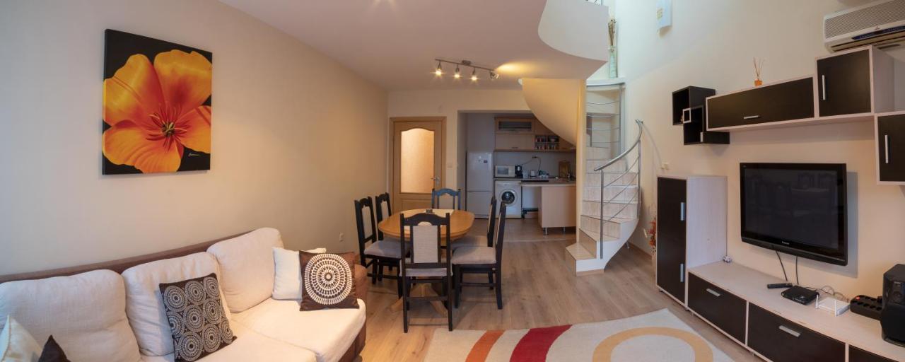 Maisonette Picadilly Varna Exteriér fotografie